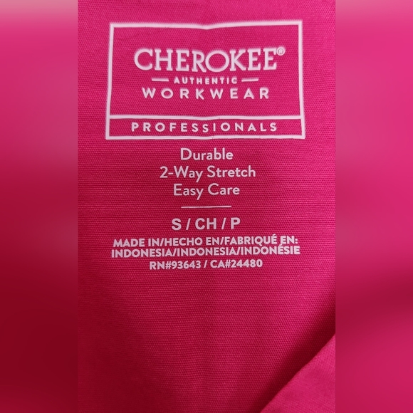 Cherokee Workwear durable 2 way stretch easy care scrub top 4 Pockets, Sz S Pink - Picture 2 of 8